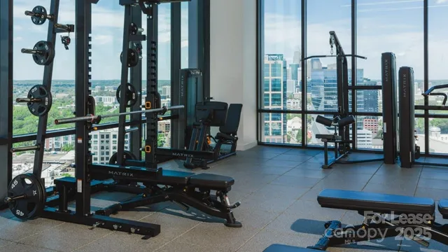 $5,200 | 2161 Hawkins Street, Unit 1VP, Charlotte, NC 28203