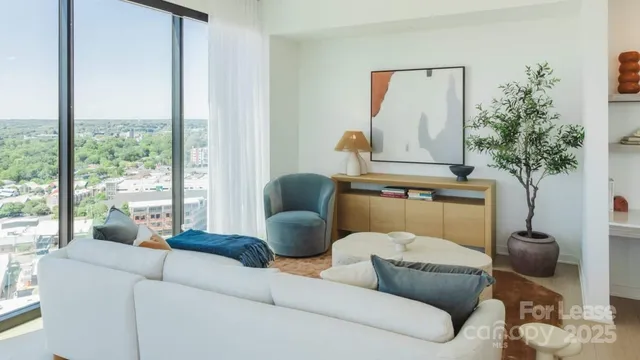 $5,200 | 2161 Hawkins Street, Unit 1VP, Charlotte, NC 28203