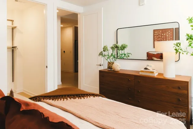 $5,200 | 2161 Hawkins Street, Unit 1VP, Charlotte, NC 28203