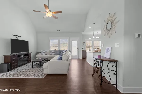 $535,000 | 515 Nc Highway North, Camden, NC 27921