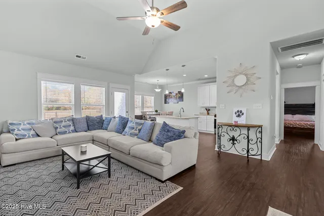 $545,000 | 515 Nc Highway North, Camden, NC 27921