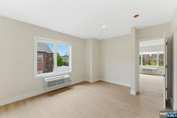 $3,349 | 850 Broad Avenue, Unit B, Ridgefield, NJ 07657