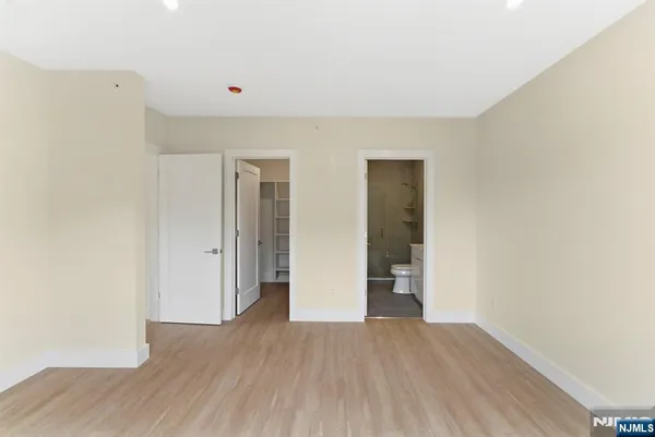 $3,349 | 850 Broad Avenue, Unit B, Ridgefield, NJ 07657
