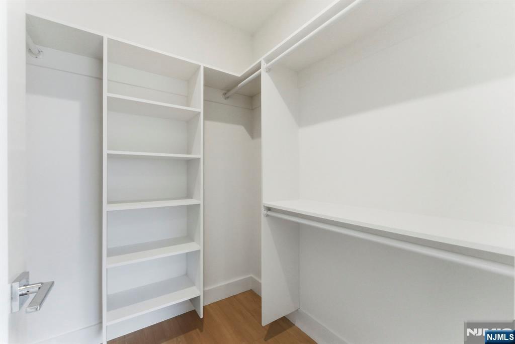 850 Broad Avenue, Unit B Ridgefield, NJ 07657 - Photo 14 of 22