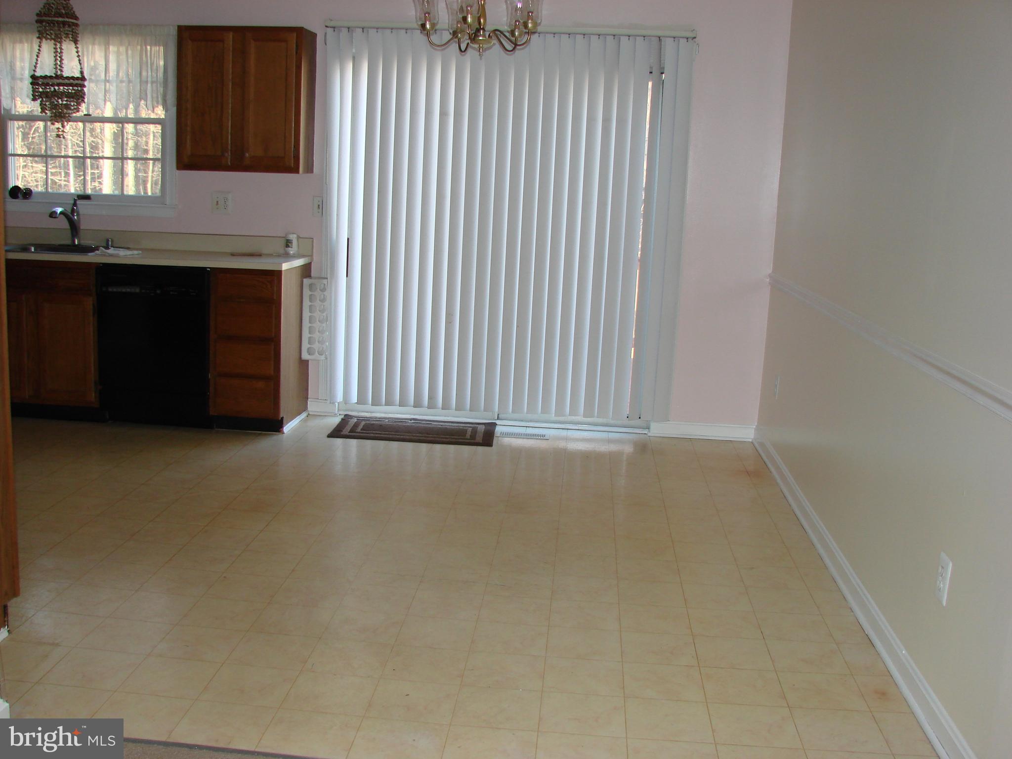 1302 Somerset Road Severn, MD 21144 - Photo 4 of 26 Living Room