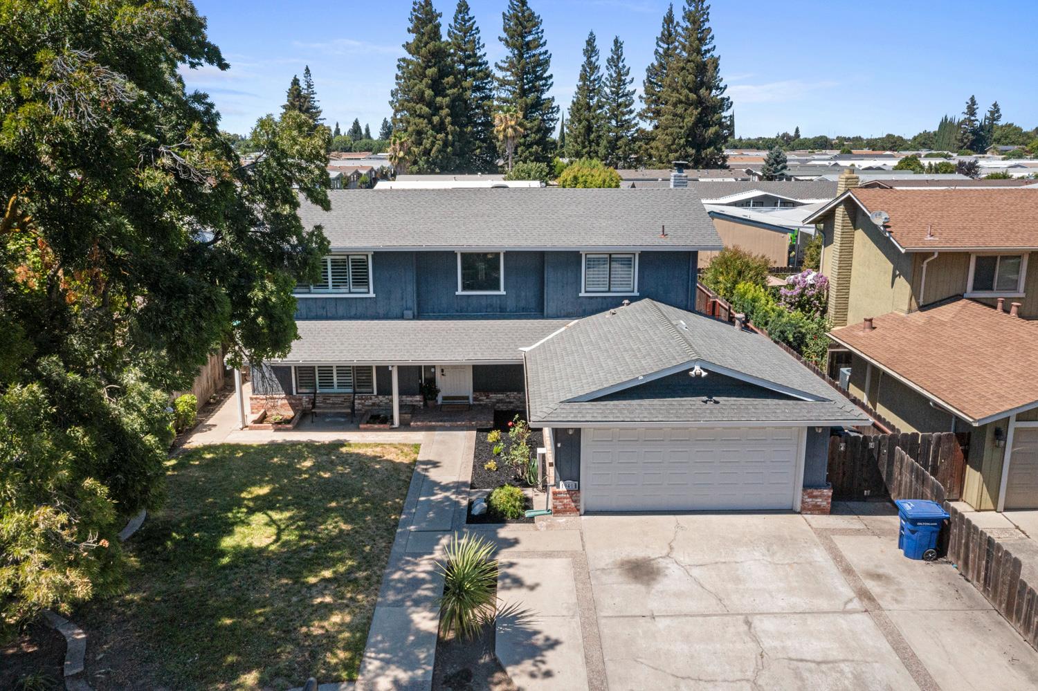 1941 Bridgewood Way Modesto, CA 95355 - Photo 37 of 44