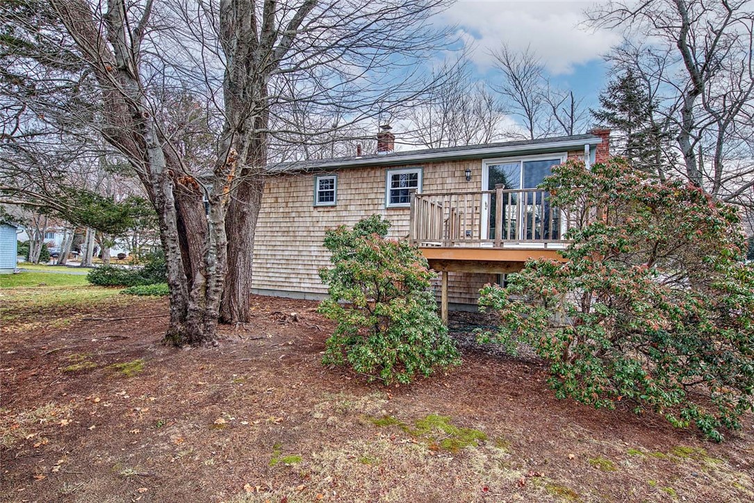 2 Simmons Road Barrington, RI 02806 - Photo 23 of 27 Gallery Image 23