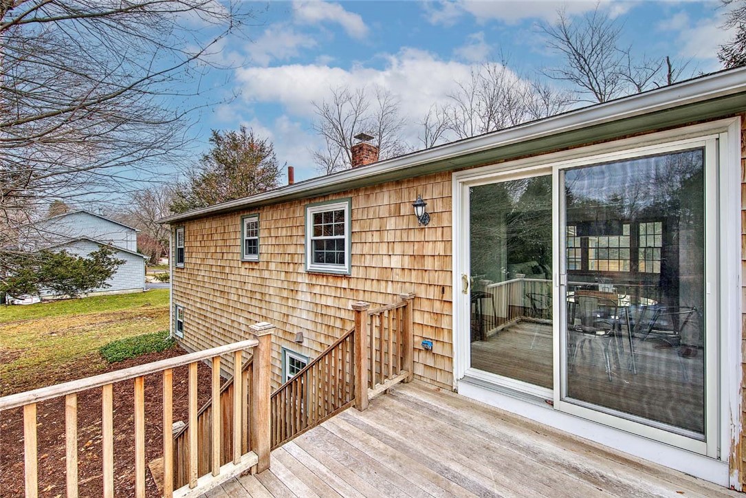 2 Simmons Road Barrington, RI 02806 - Photo 25 of 27 Gallery Image 25