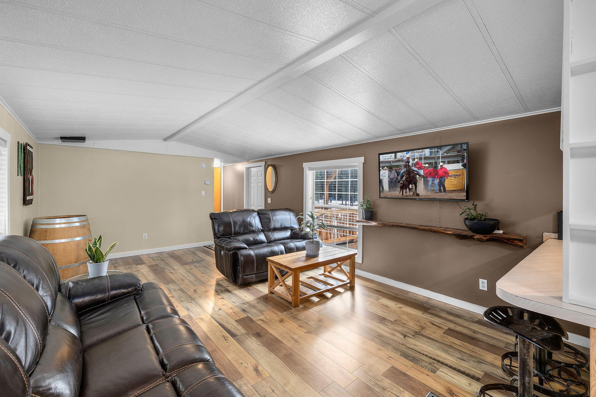 16146 Green Forest Road La Pine, OR 97739 - Photo 11 of 33 16146 Green Forest