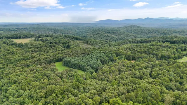 $295,000 | 704 Annadel Road, Lancing, TN 37770