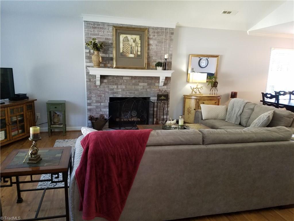 1804 Rivertrace Point High Point, NC 27265 - Photo 6 of 9 Gallery Image 6