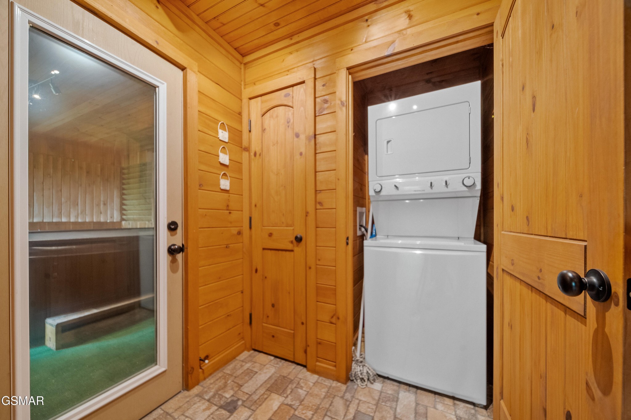 1732 Ridgecrest Drive Sevierville, TN 37876 - Photo 21 of 28 a view of a bathroom with a glass door