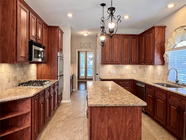 $550,000 | 30707 Melcrest Estates Drive, Spring, TX 77386