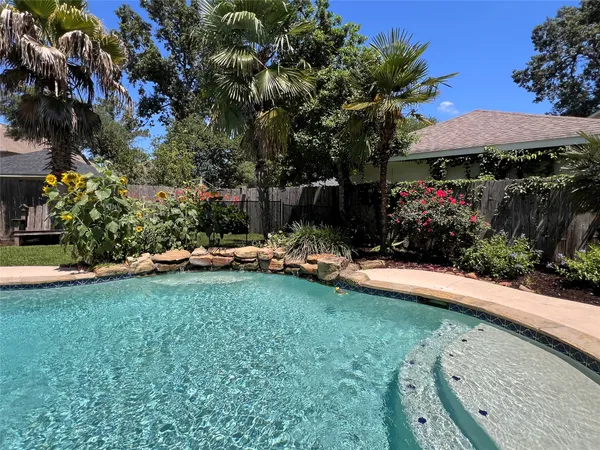 $550,000 | 30707 Melcrest Estates Drive, Spring, TX 77386