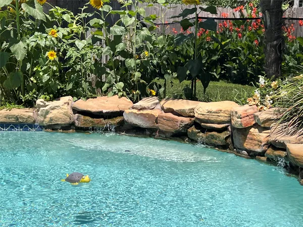 $550,000 | 30707 Melcrest Estates Drive, Spring, TX 77386