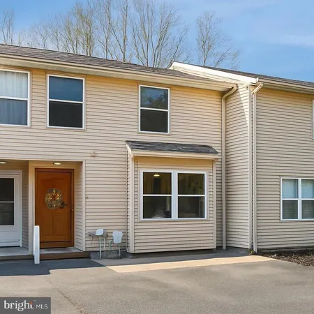 $345,000 | 6 Lower Valley Lane, Newark, DE 19711