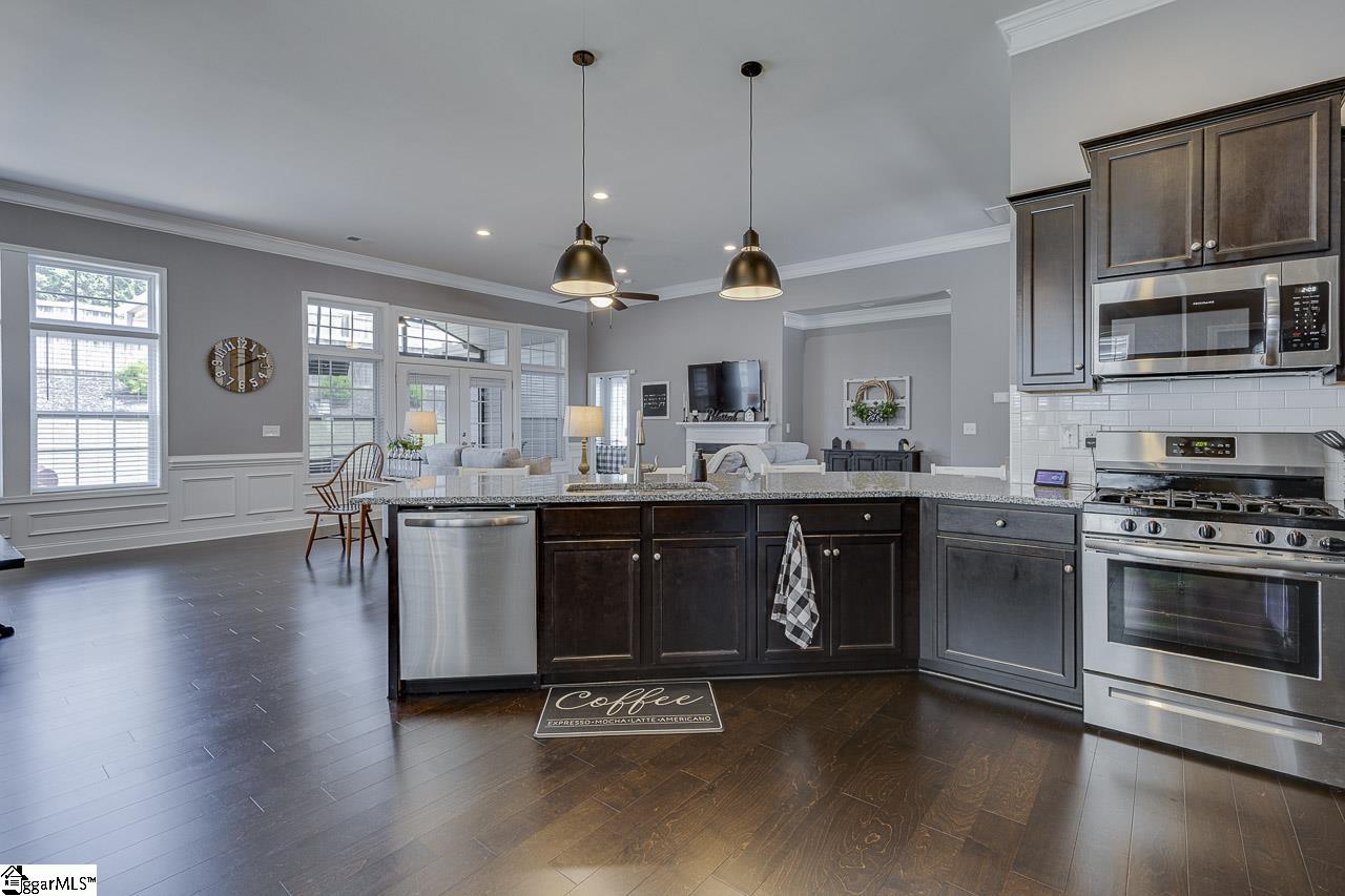 411 Bucklebury Road Greer, SC 29651 - Photo 14 of 45 Gallery Image 14