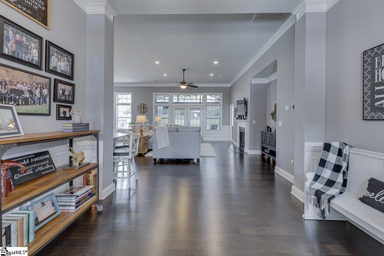 411 Bucklebury Road Greer, SC 29651 - Photo 5 of 45 Gallery Image 5