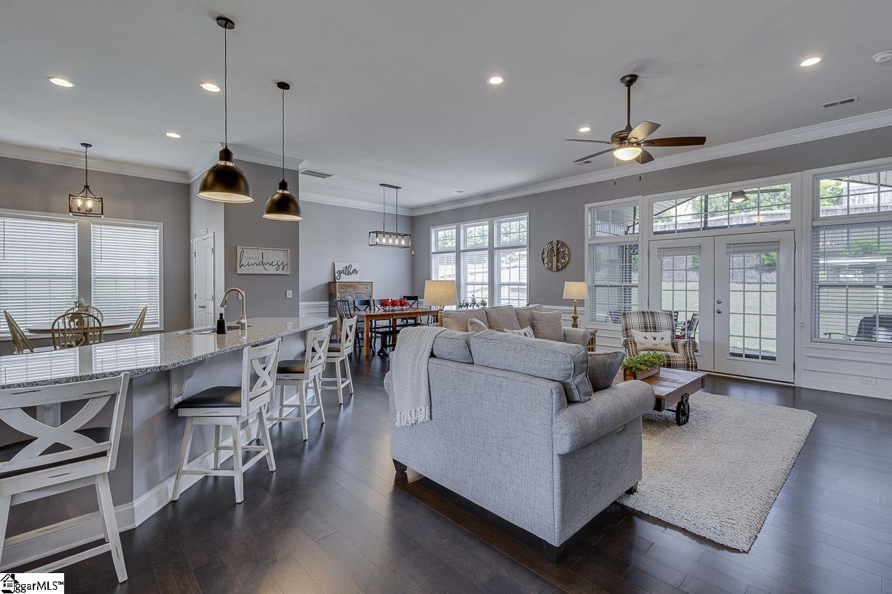 411 Bucklebury Road Greer, SC 29651 - Photo 7 of 45 Gallery Image 7