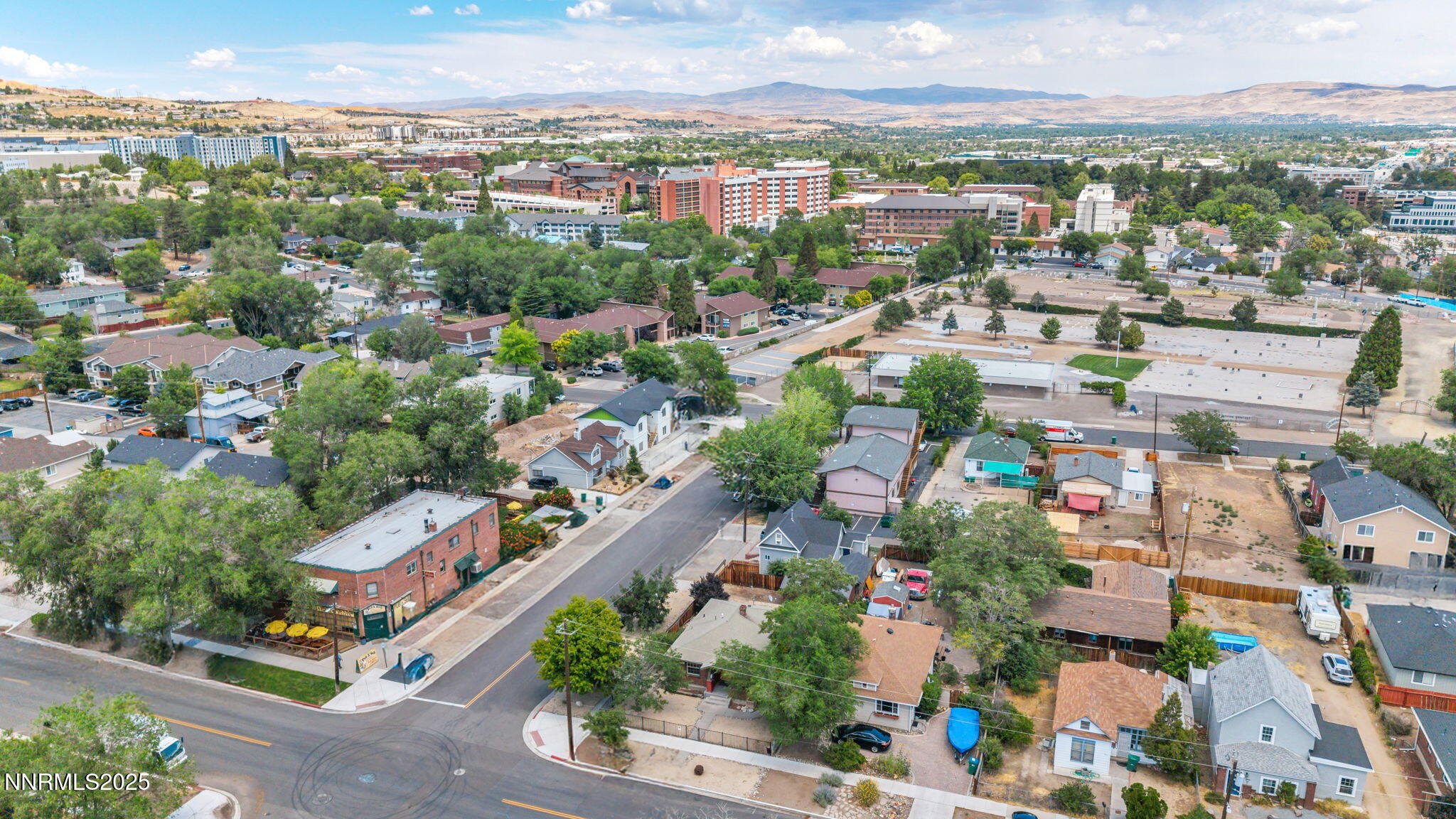 960 Ralston Street Reno, NV 89503 - Photo 53 of 59 26-web-or-mls-960-ralston-st