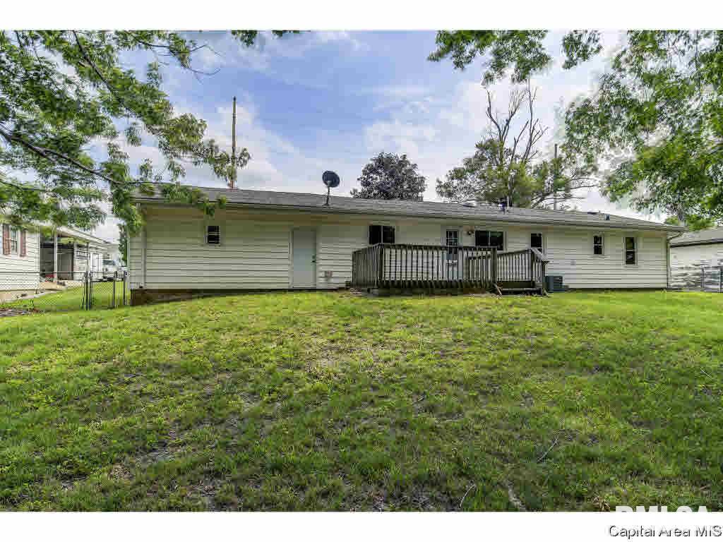 553 East Andrew Road Springfield, IL 62707 - Photo 16 of 17 Gallery Image 16