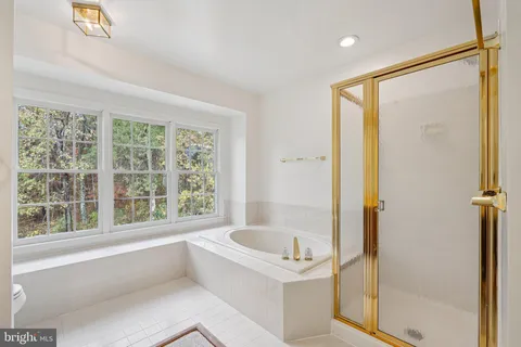 $922,000 | 15056 Brown Post Lane, Centreville, VA 20121