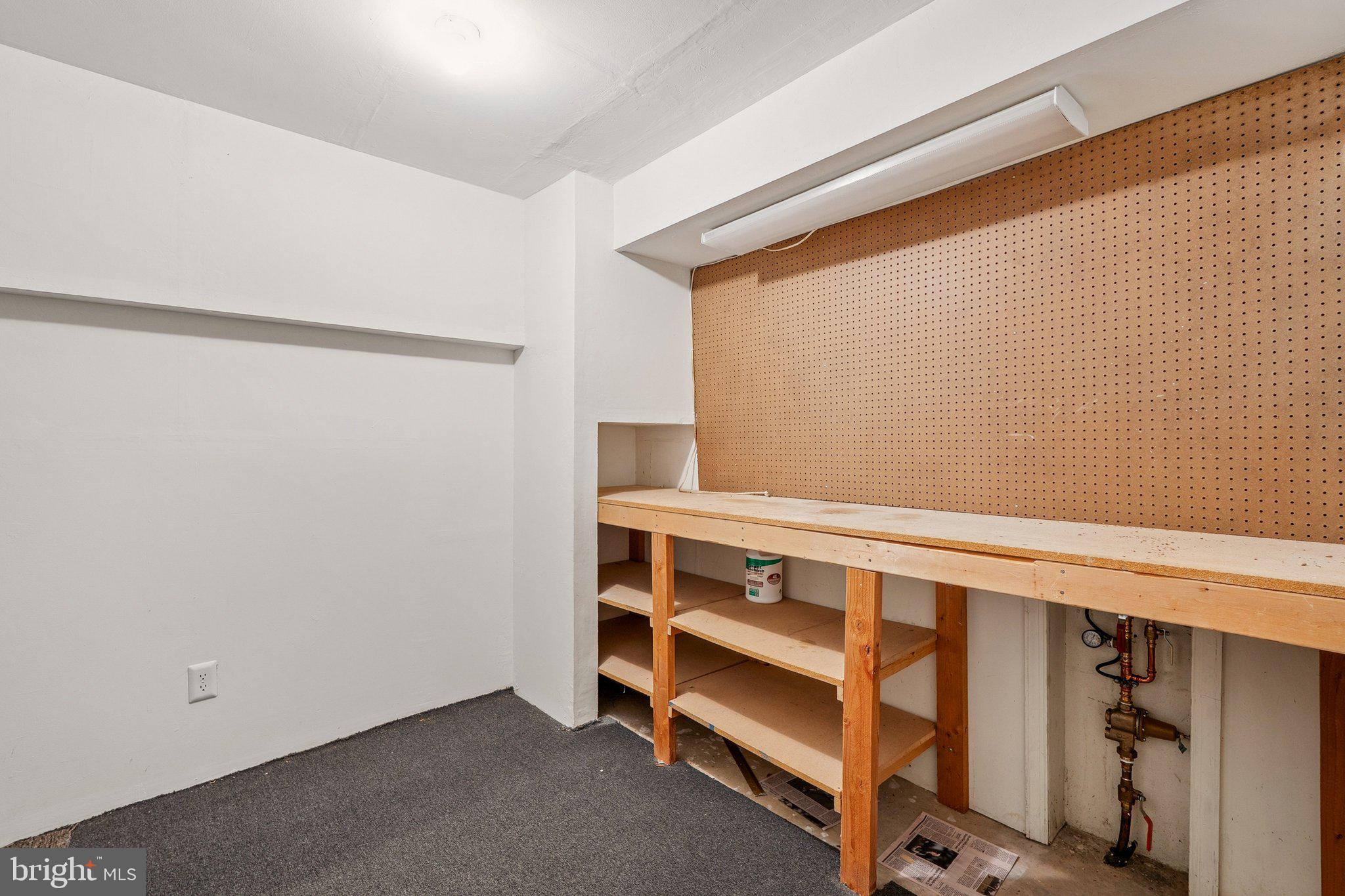 15056 Brown Post Lane Centreville, VA 20121 - Photo 35 of 45 a view of an empty room