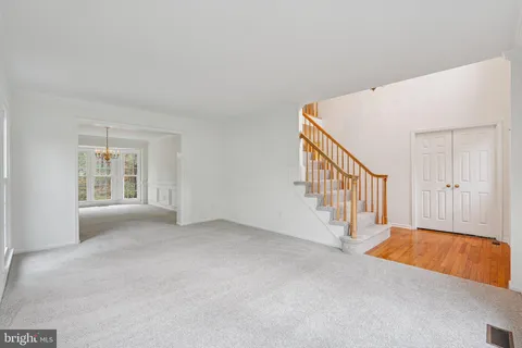 $922,000 | 15056 Brown Post Lane, Centreville, VA 20121