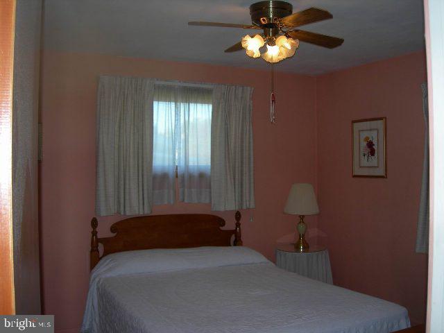 4610 Oxford Road Harrisburg, PA 17109 - Photo 6 of 9 Gallery Image 6