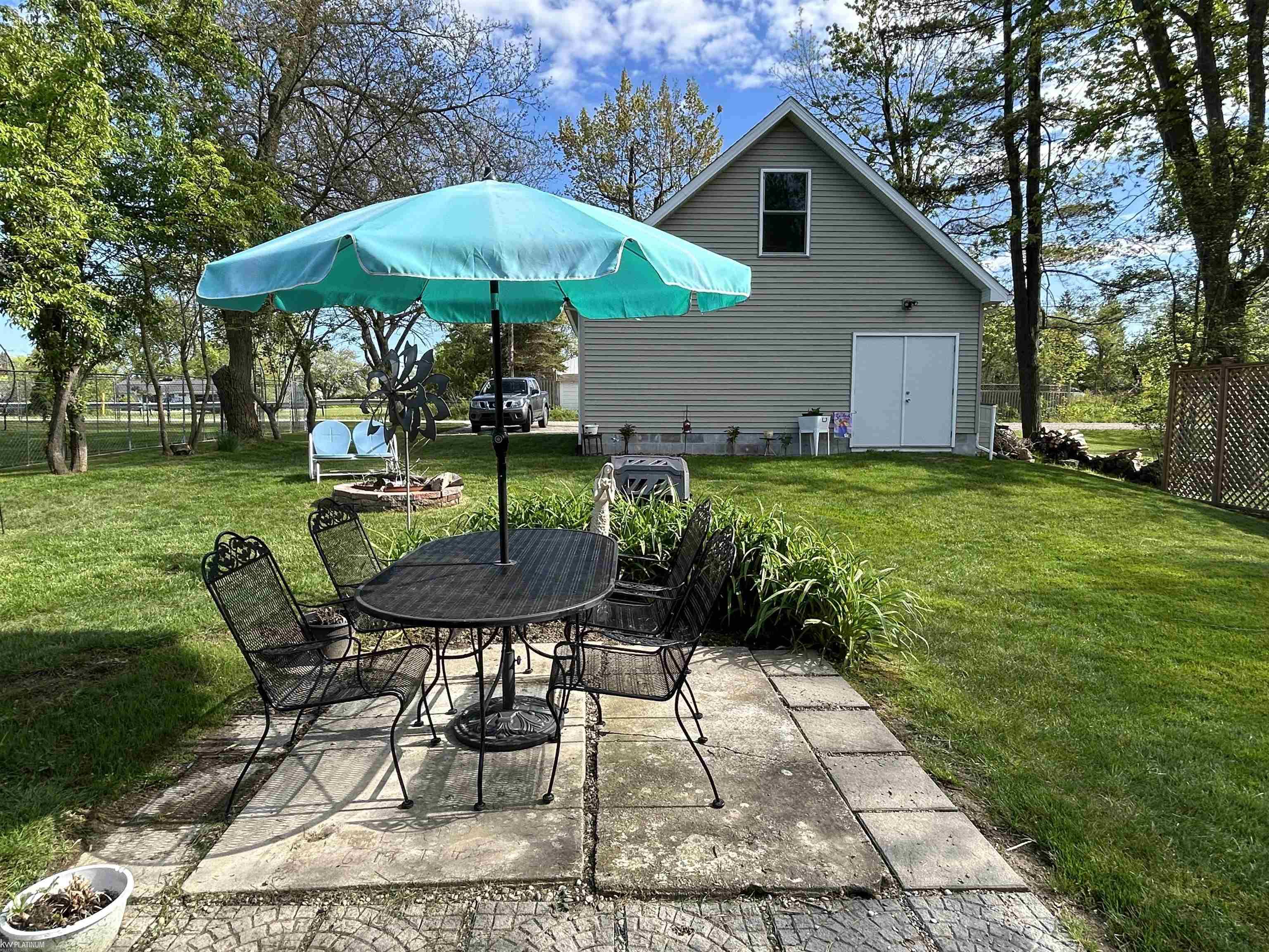 7338 Southwood Road Lexington, MI 48450 - Photo 27 of 31