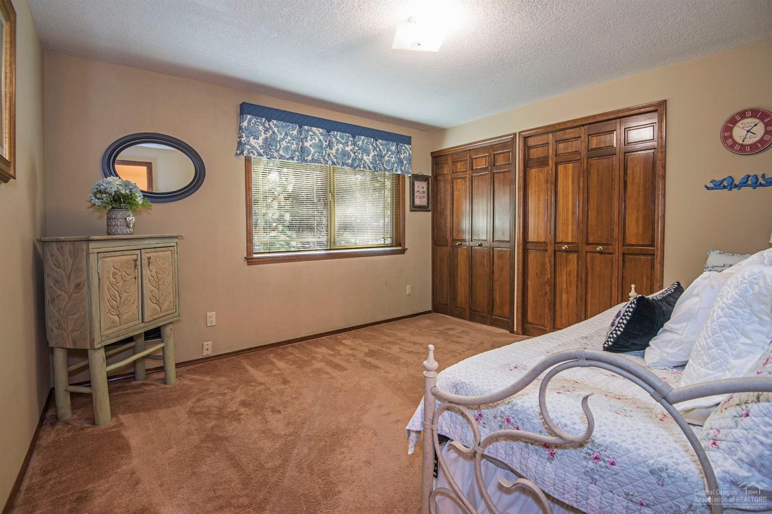20419 Mainline Road Bend, OR 97702 - Photo 15 of 22 Additional Photo