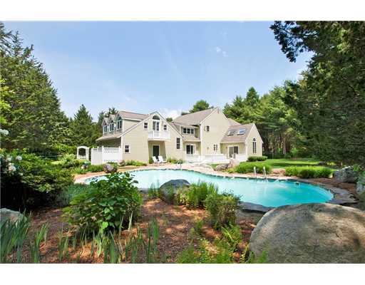 5 Camelback Way Westerly, RI 02891 - Photo 3 of 10 Swimming Pool/Hot Tub/Sauna.