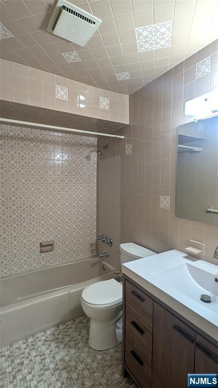 33 Kossuth Street, Unit 1 Wallington, NJ 07057 - Photo 9 of 16