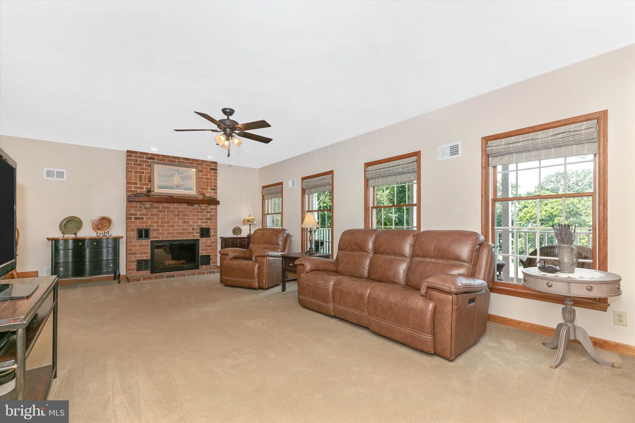 20804 Townsend Road Rohrersville, MD 21779 - Photo 13 of 49 Living room with fireplace