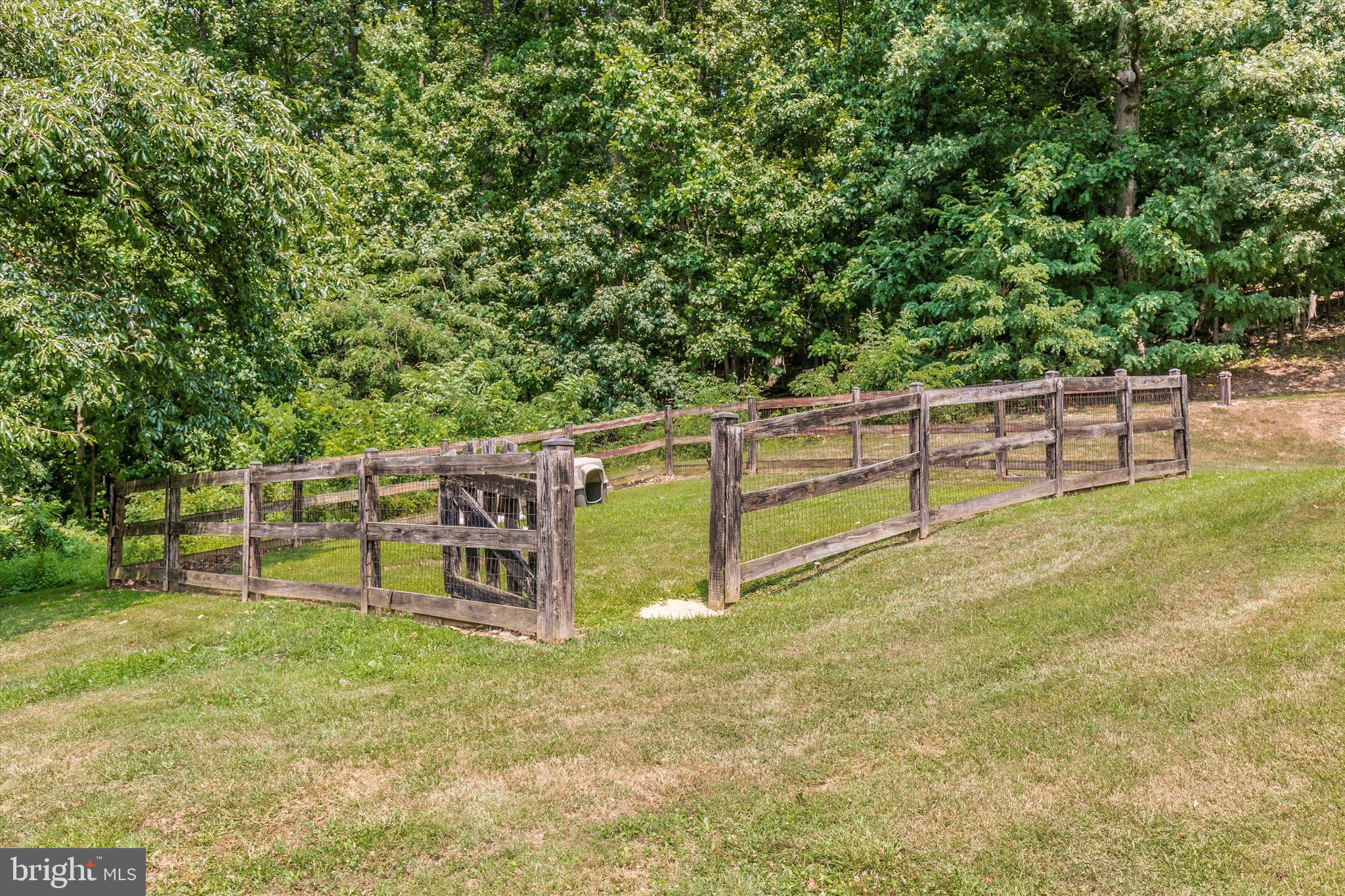 20804 Townsend Road Rohrersville, MD 21779 - Photo 42 of 49 Fenced area