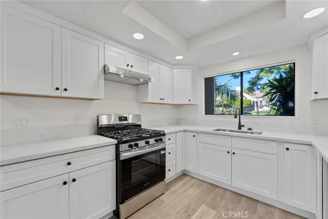 $499,999 | 711 West 1st Street, Santa Ana, CA 92701