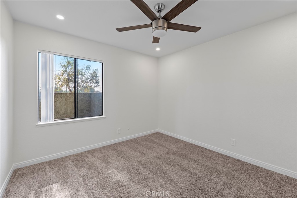 711 West 1st Street Santa Ana, CA 92701 - Photo 15 of 23 an empty room with a window