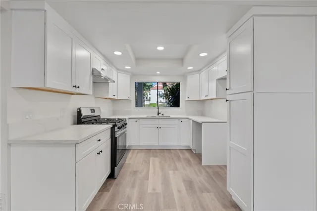 $499,999 | 711 West 1st Street, Santa Ana, CA 92701