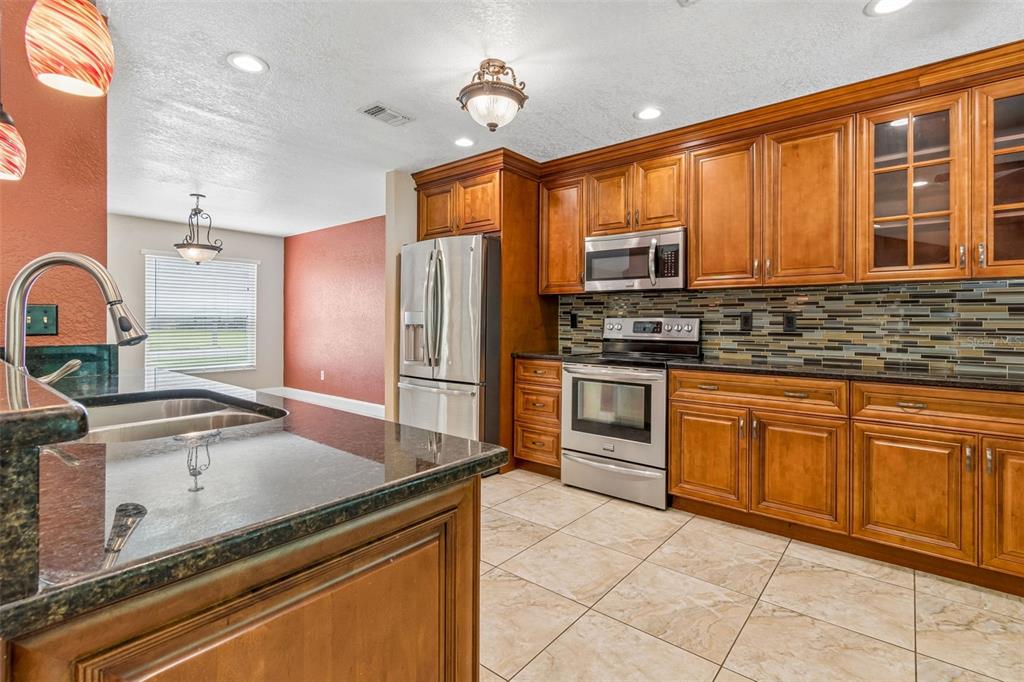 15109 Springview Street Tampa, FL 33624 - Photo 3 of 31