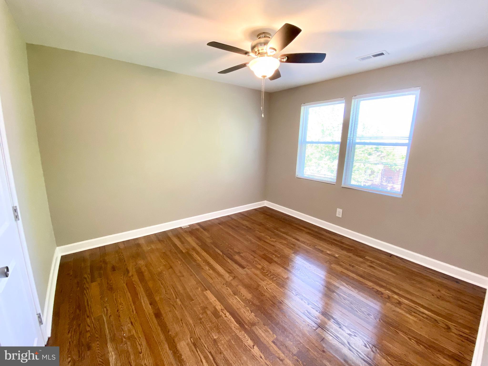 3818 Elkader Road Baltimore, MD 21218 - Photo 15 of 24