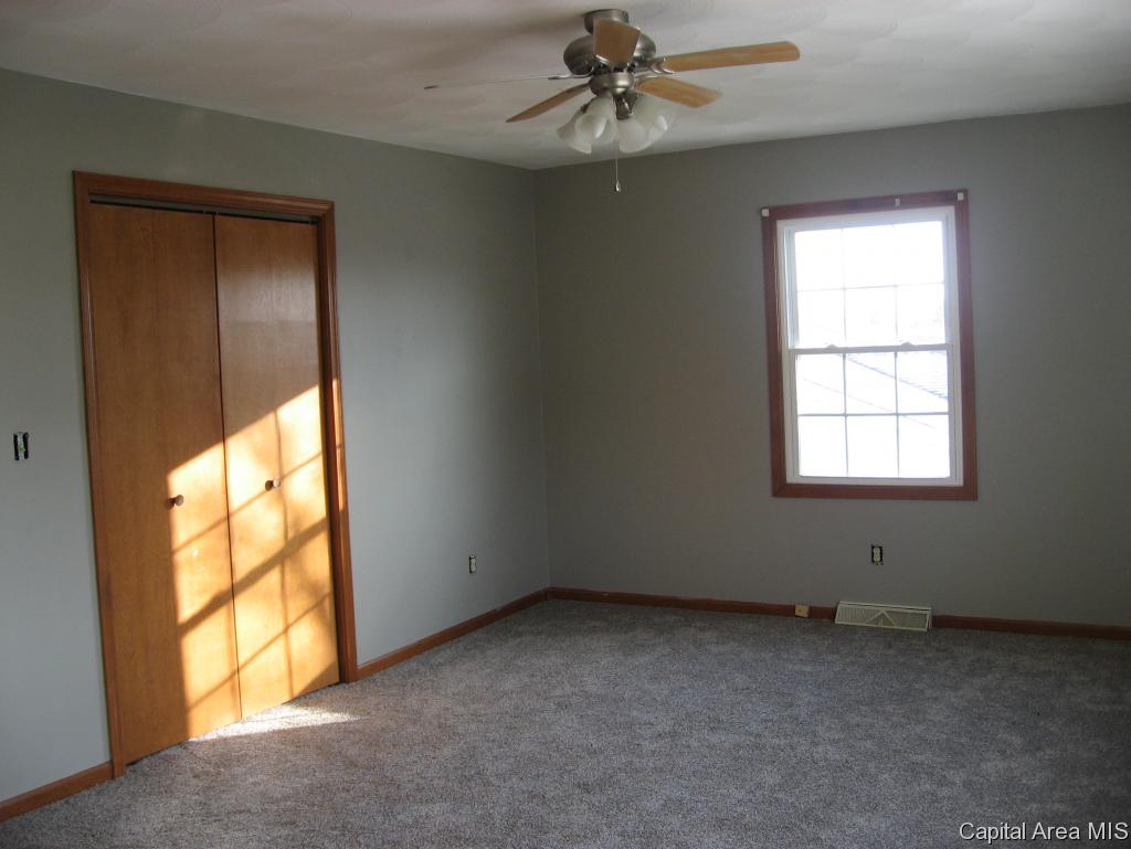 4216 Deming Drive Springfield, IL 62703 - Photo 18 of 21