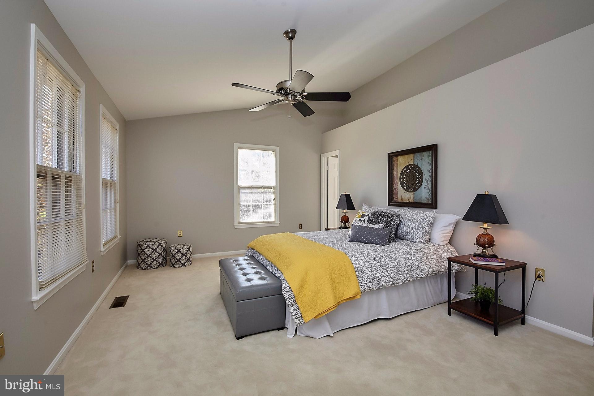 6514 Serenade Place Springfield, VA 22150 - Photo 18 of 30 Bedroom (Master)
