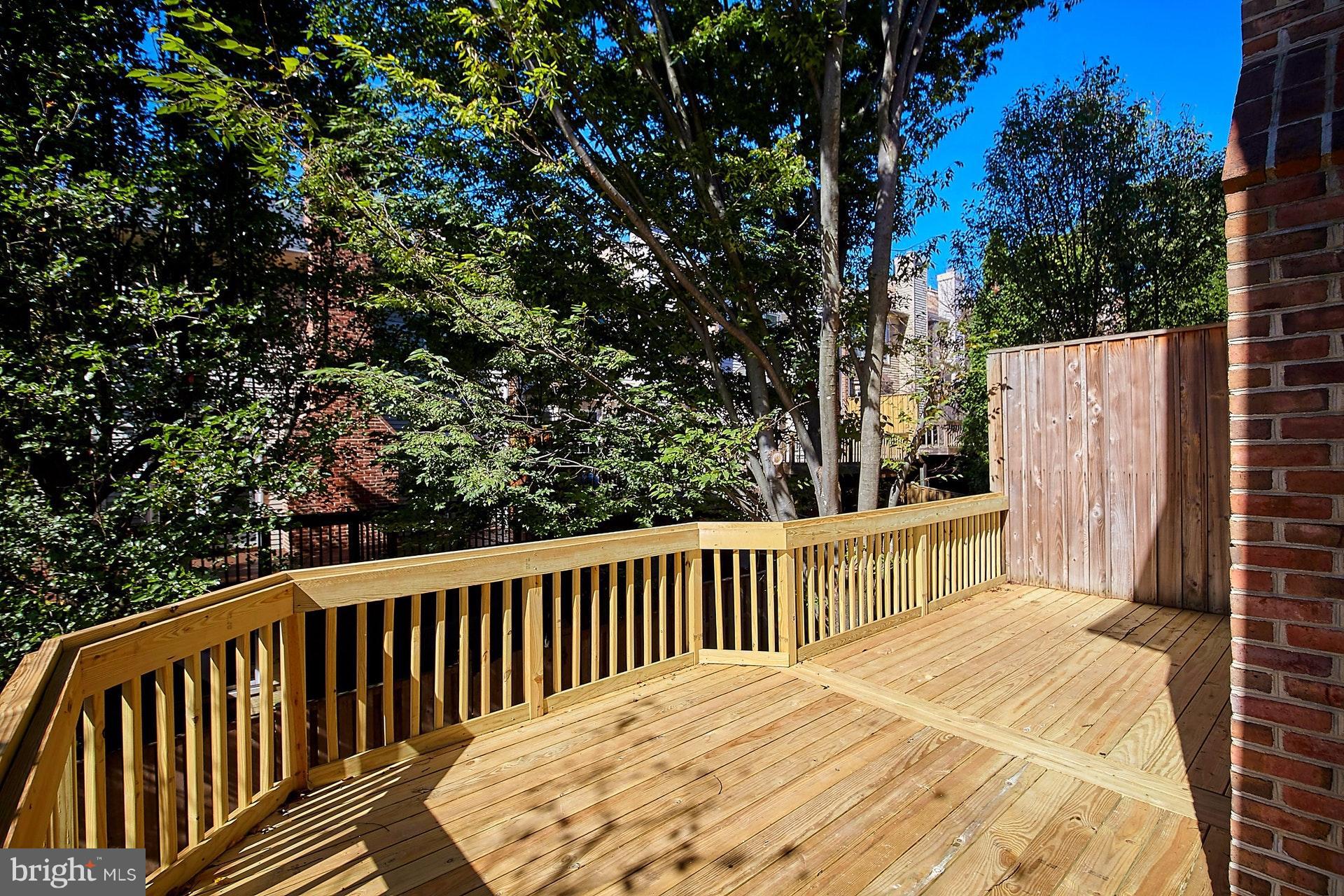 6514 Serenade Place Springfield, VA 22150 - Photo 29 of 30 Exterior (Rear)