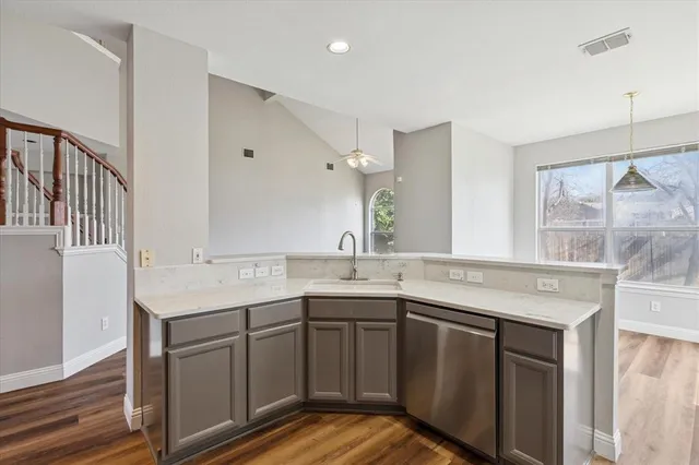 $525,000 | 2300 Caldwell Drive, Bedford, TX 76021