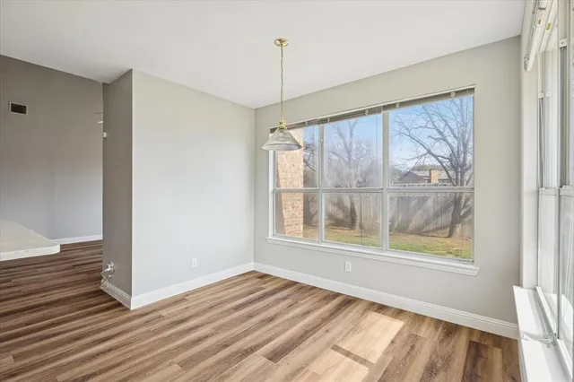 $525,000 | 2300 Caldwell Drive, Bedford, TX 76021