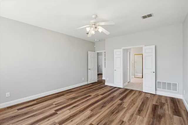 $525,000 | 2300 Caldwell Drive, Bedford, TX 76021