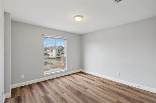 $525,000 | 2300 Caldwell Drive, Bedford, TX 76021