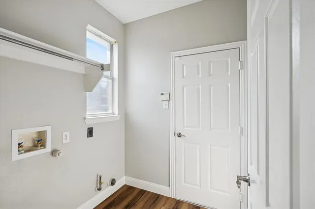 $525,000 | 2300 Caldwell Drive, Bedford, TX 76021