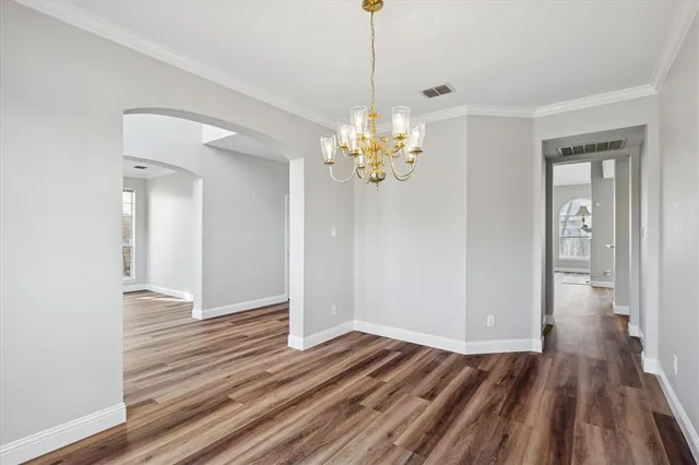 $525,000 | 2300 Caldwell Drive, Bedford, TX 76021