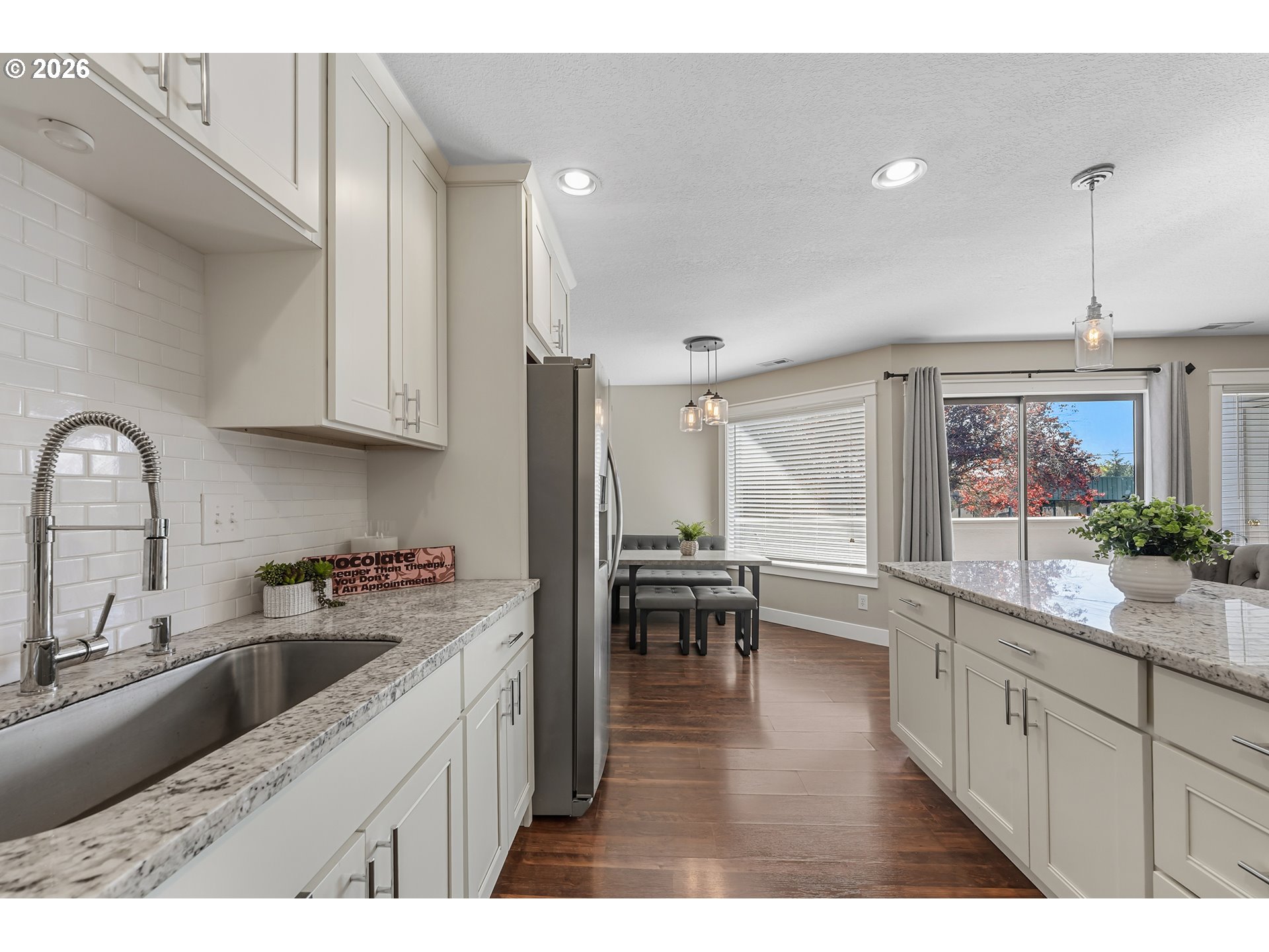 14575 Southwest Walker Road Beaverton, OR 97006 - Photo 10 of 27 Gallery Image 10